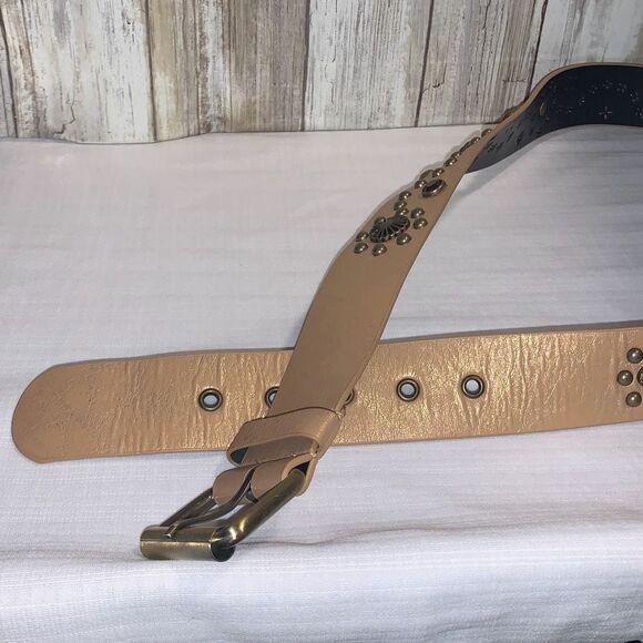 Vintage 90s Y2K Tan Studded BoHo belt Size Large - Picture 6 of 14